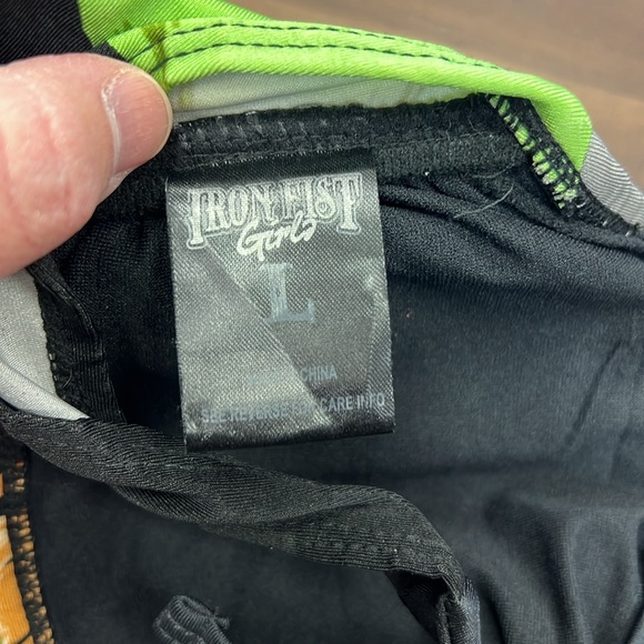 Hot Topic Iron Fist Bikini 🥰 - Picture 4 of 4